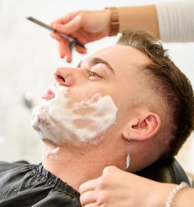 Barba feita na Barbearia Club Joinville no Saguaçu